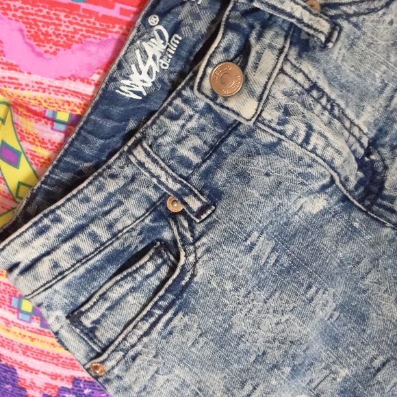 Mossimo High Rise Short Shorts - Picture 4 of 12